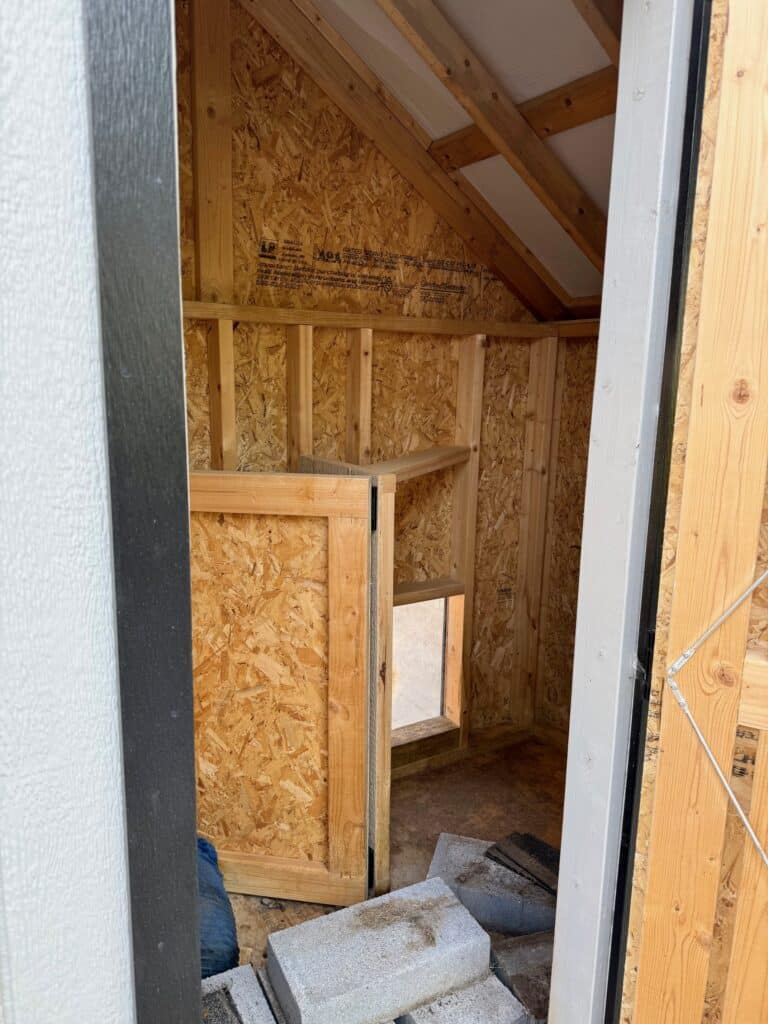 8x10 Dog Kennel, Rental Return