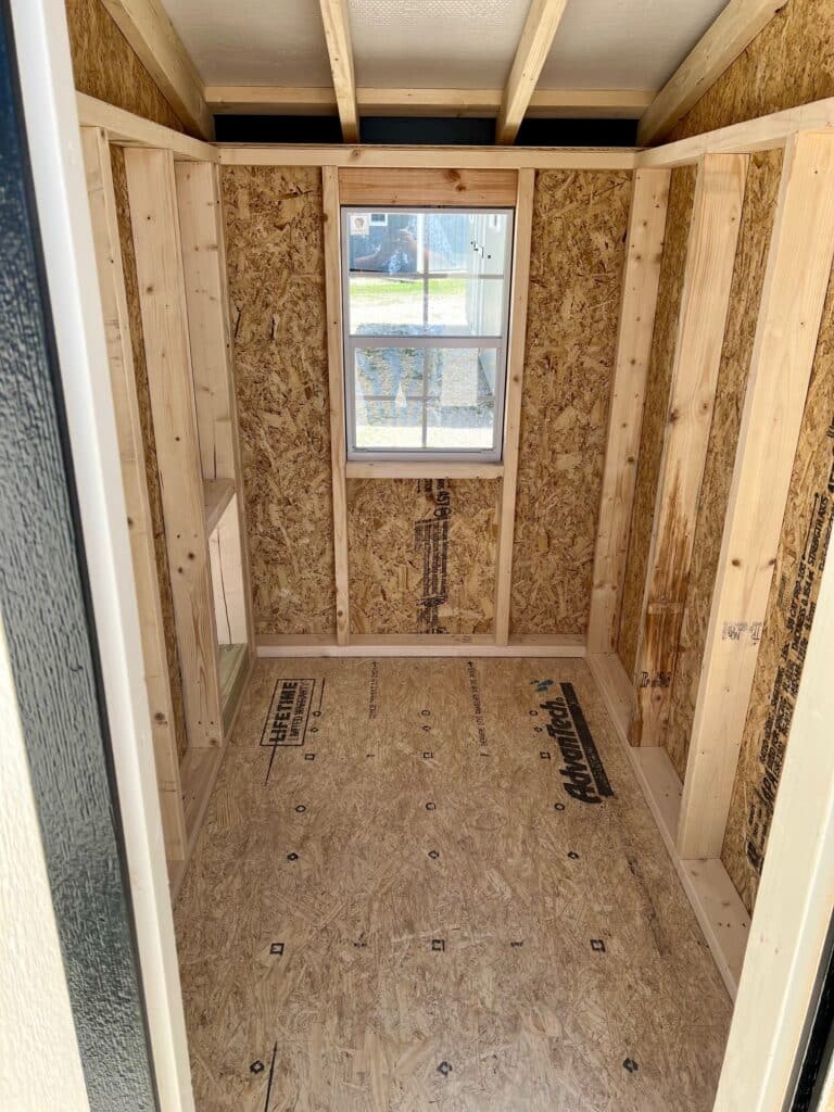 6x8 Dog Kennel