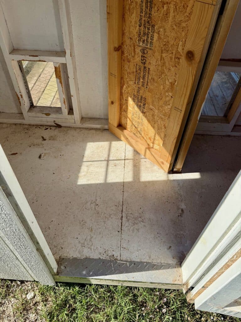 084031522HT 8x10 Dog Kennel for sale, Rental Return, Used (8) 8x10 Dog Kennel, Rental Return