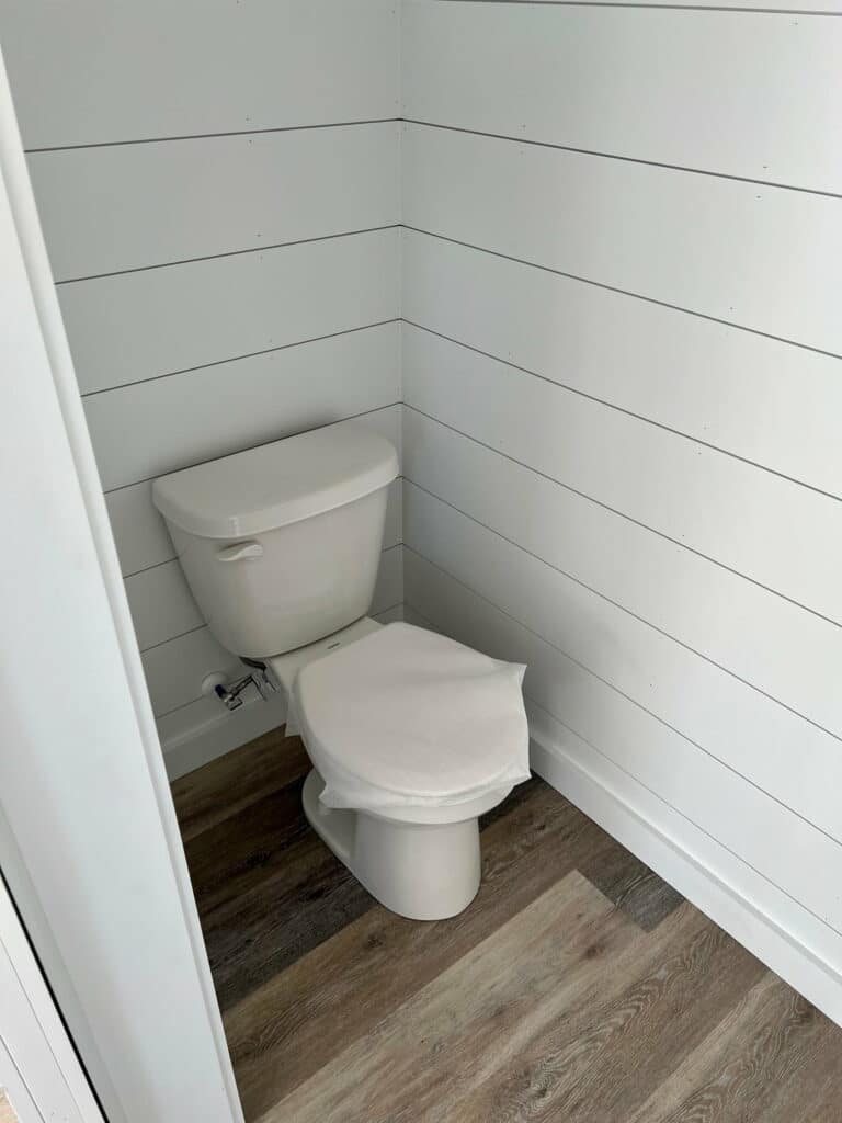 14x20 Studio Cabin, finished interior