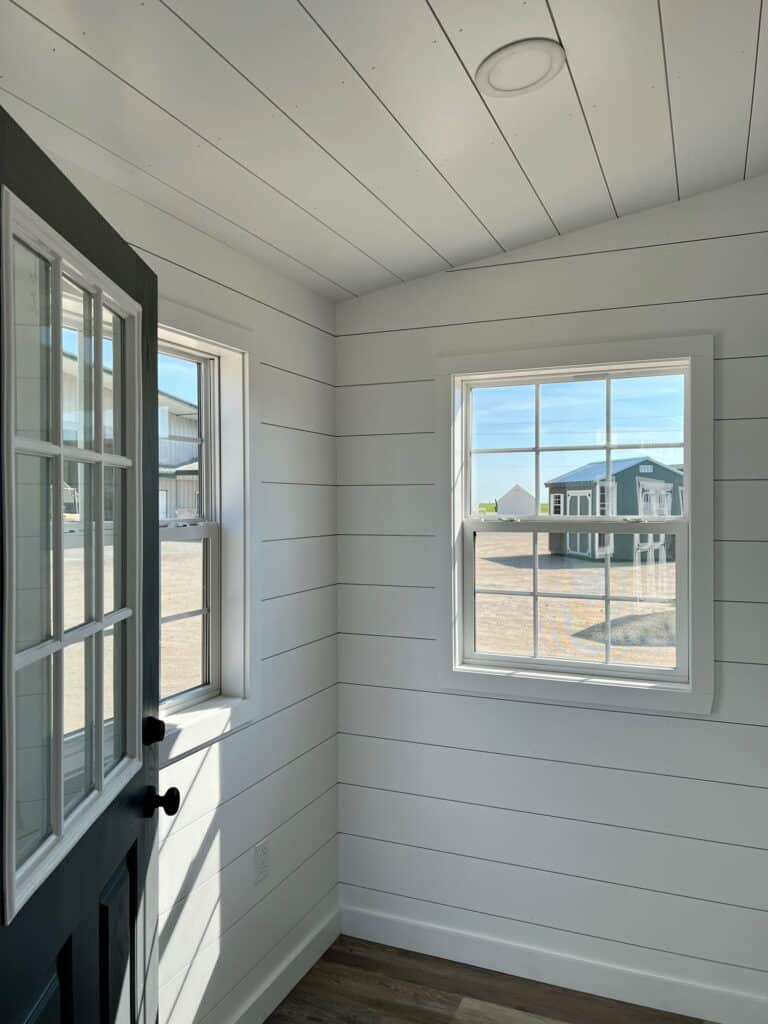 14x20 Studio Cabin, finished interior