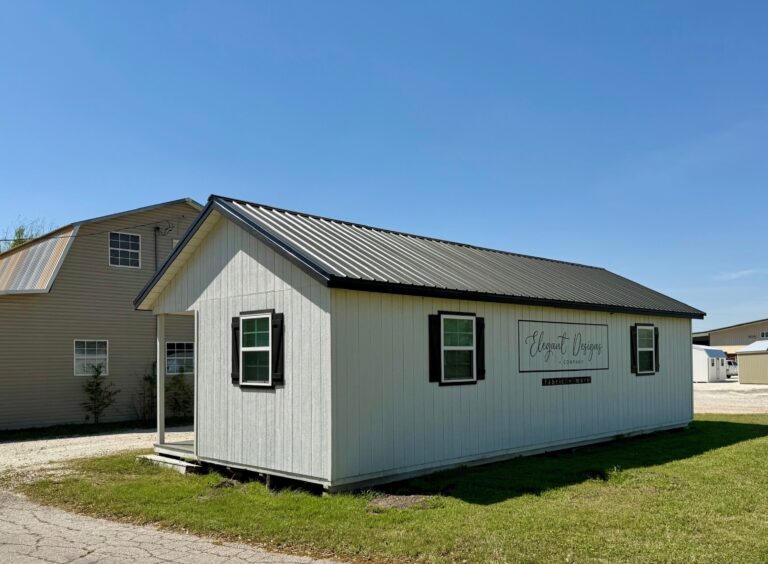 16x36 Outpost cabin office for sale Lott Texas Used Full Interior Finish (4) 16x36 Outpost: Office w/ Corner porch: Used