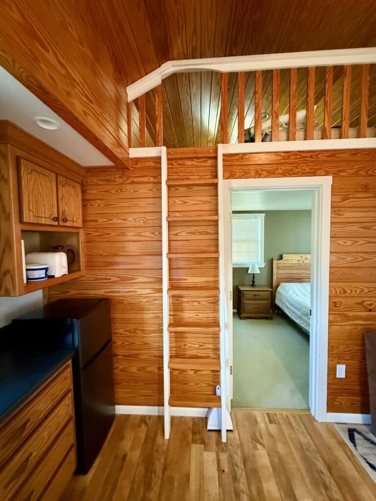 16x36 Guest House Cabin w/ Loft: Used