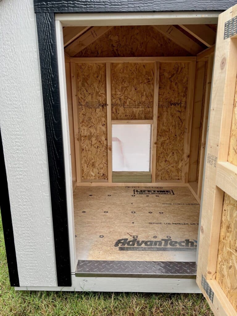 4x8 Dog Kennel