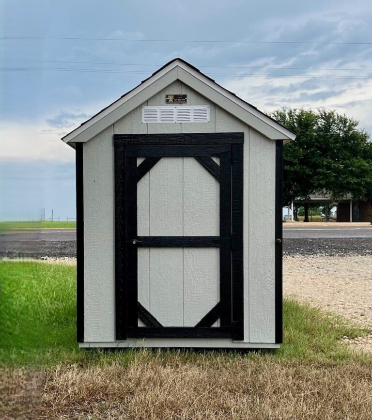 4x8 Dog Kennel