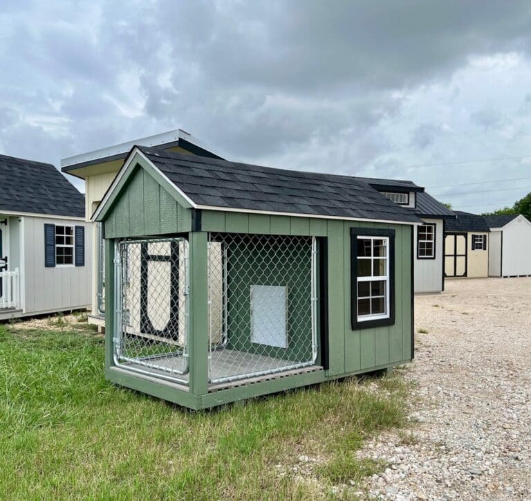 4x8 Dog Kennel