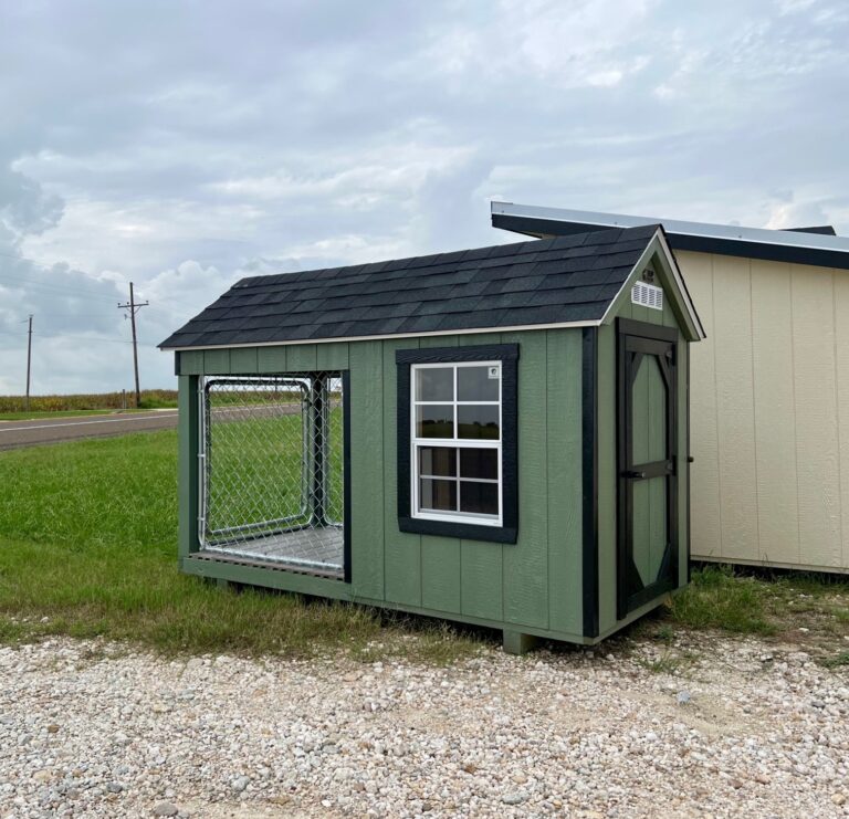 4x8 Dog Kennel