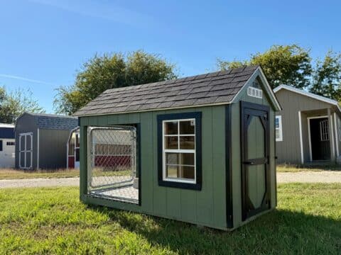 188063025HT 4x8 Dog Kennel for sale Rental Return Used (4) 4x8 Dog Kennel, Rental Return