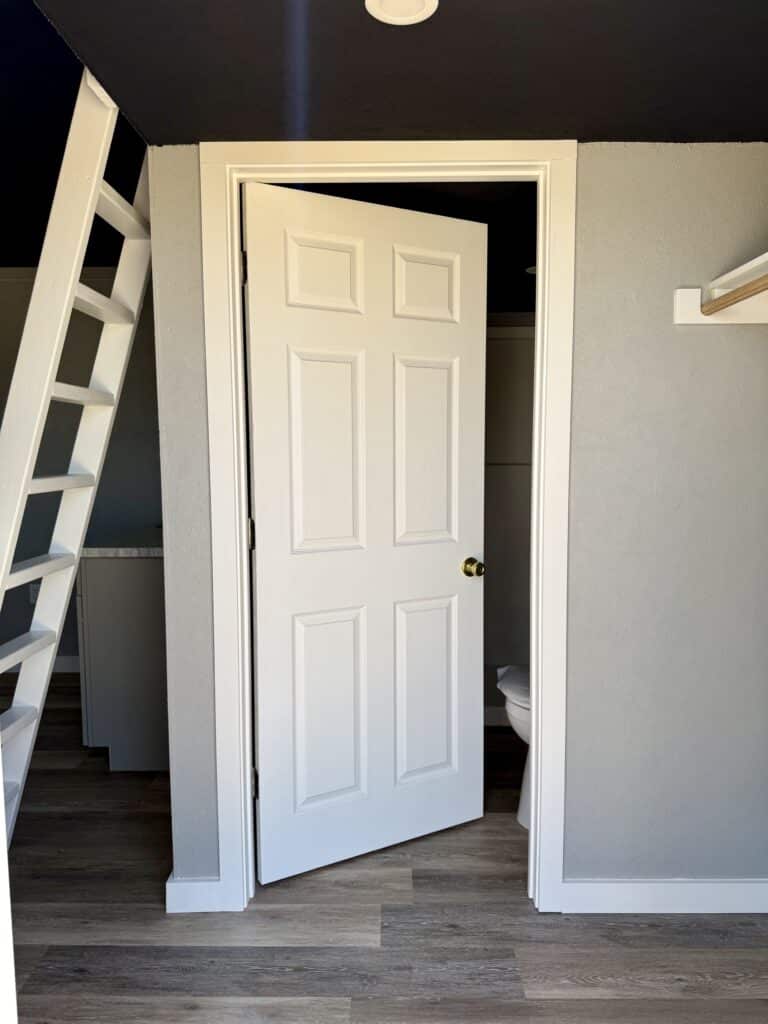 219081126 12x16 Dutchbarn Tiny House for sale Lott Texas Durable Outdoor Cabin Finished Interior Shed (12) 12x16 Dutchbarn, Finished Interior