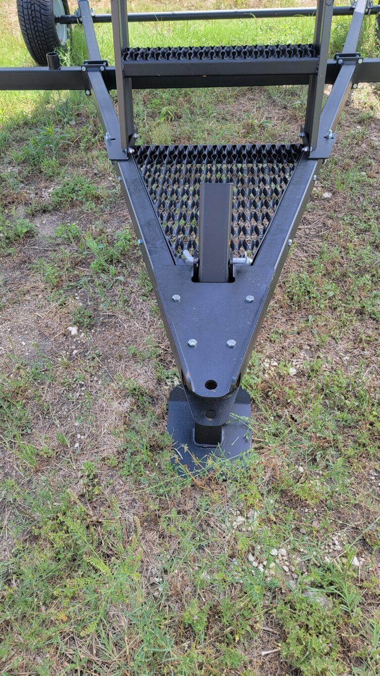 7x7 XL 360 Hunting Blind on Trailer