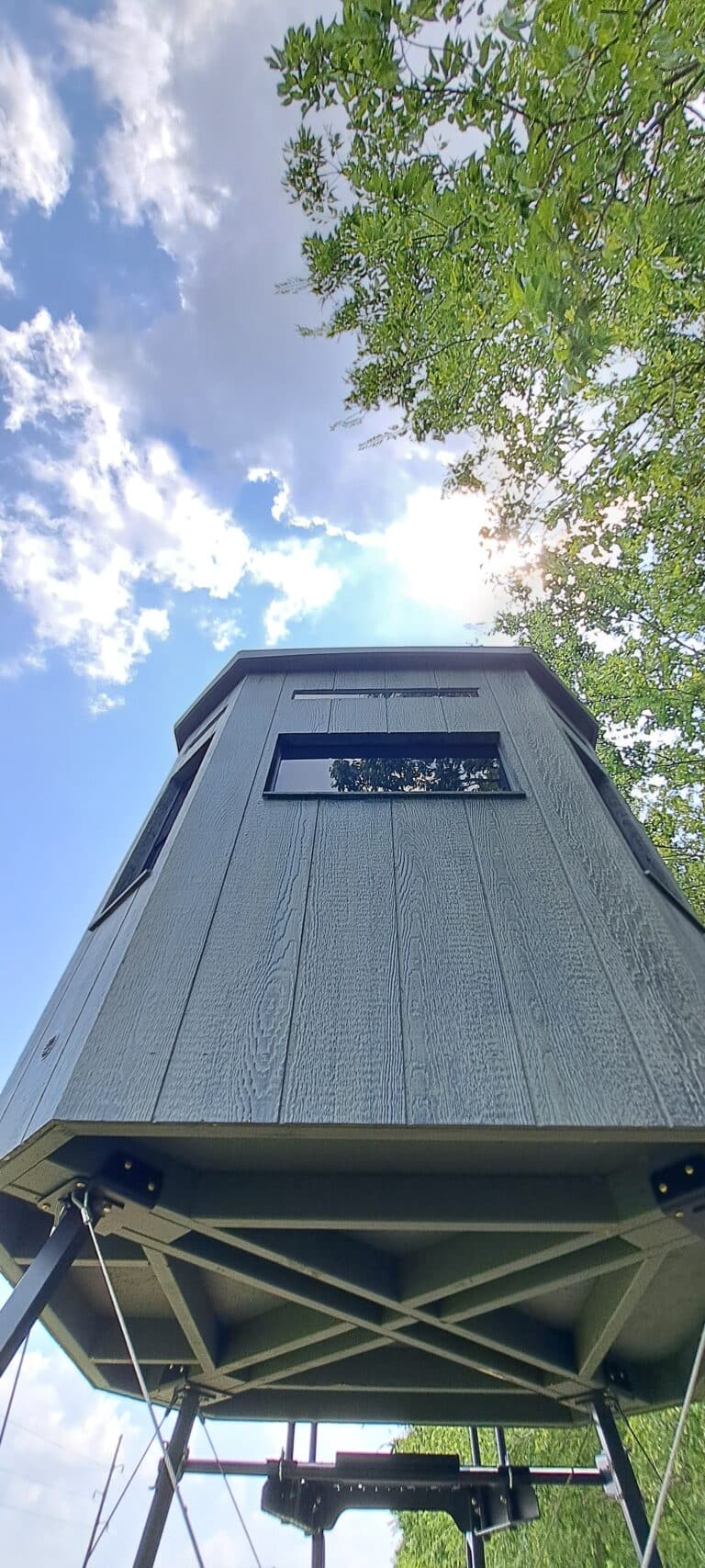 6x6 Hunting blind for sale (2) Shootin' House on 8' Tower