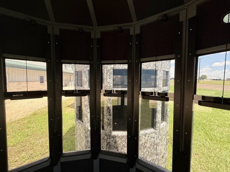 7×7 360 Pro XL Chasing Giants Hunting Blind – Assembled