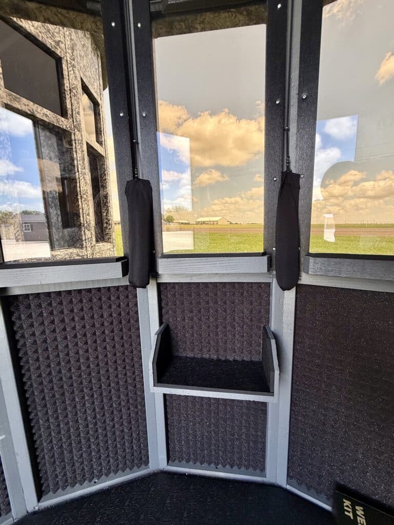 7×7 360 Pro XL Chasing Giants Hunting Blind – Assembled