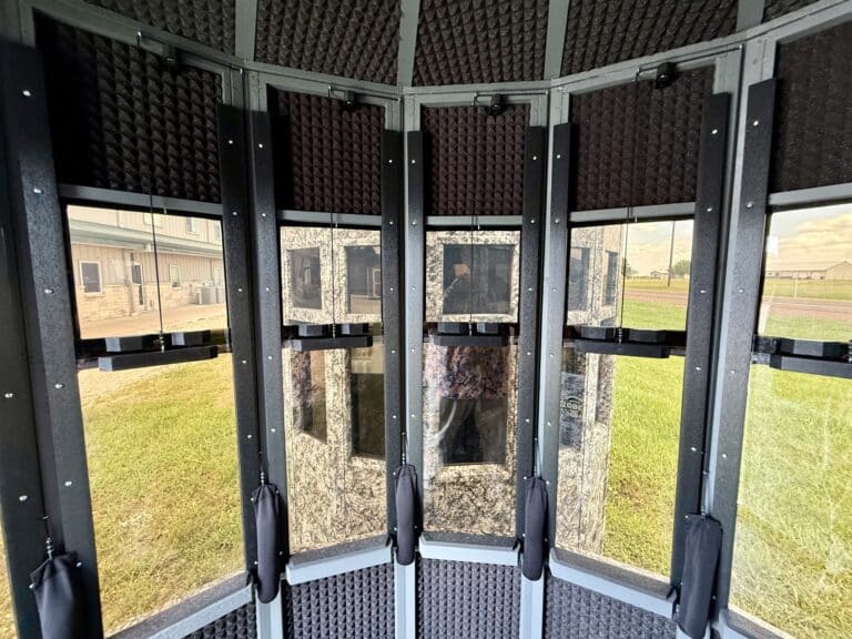 7×7 360 Pro XL Chasing Giants Hunting Blind – Assembled