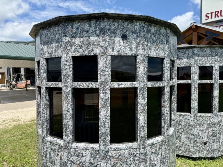 7×7 360 Pro XL Chasing Giants Hunting Blind – Assembled