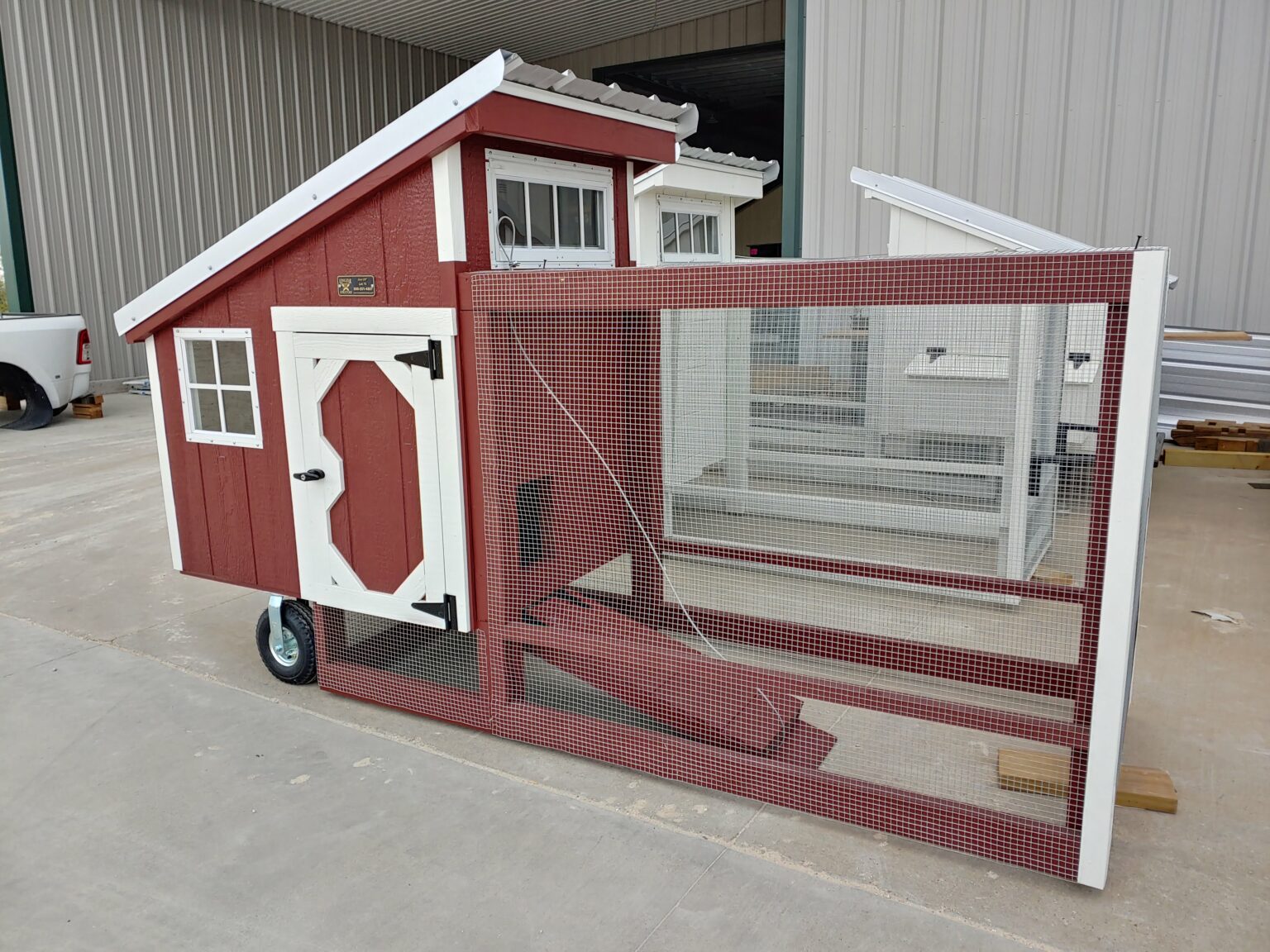 NEW! Chicken Tractors in Texas Portable Chicken Coops